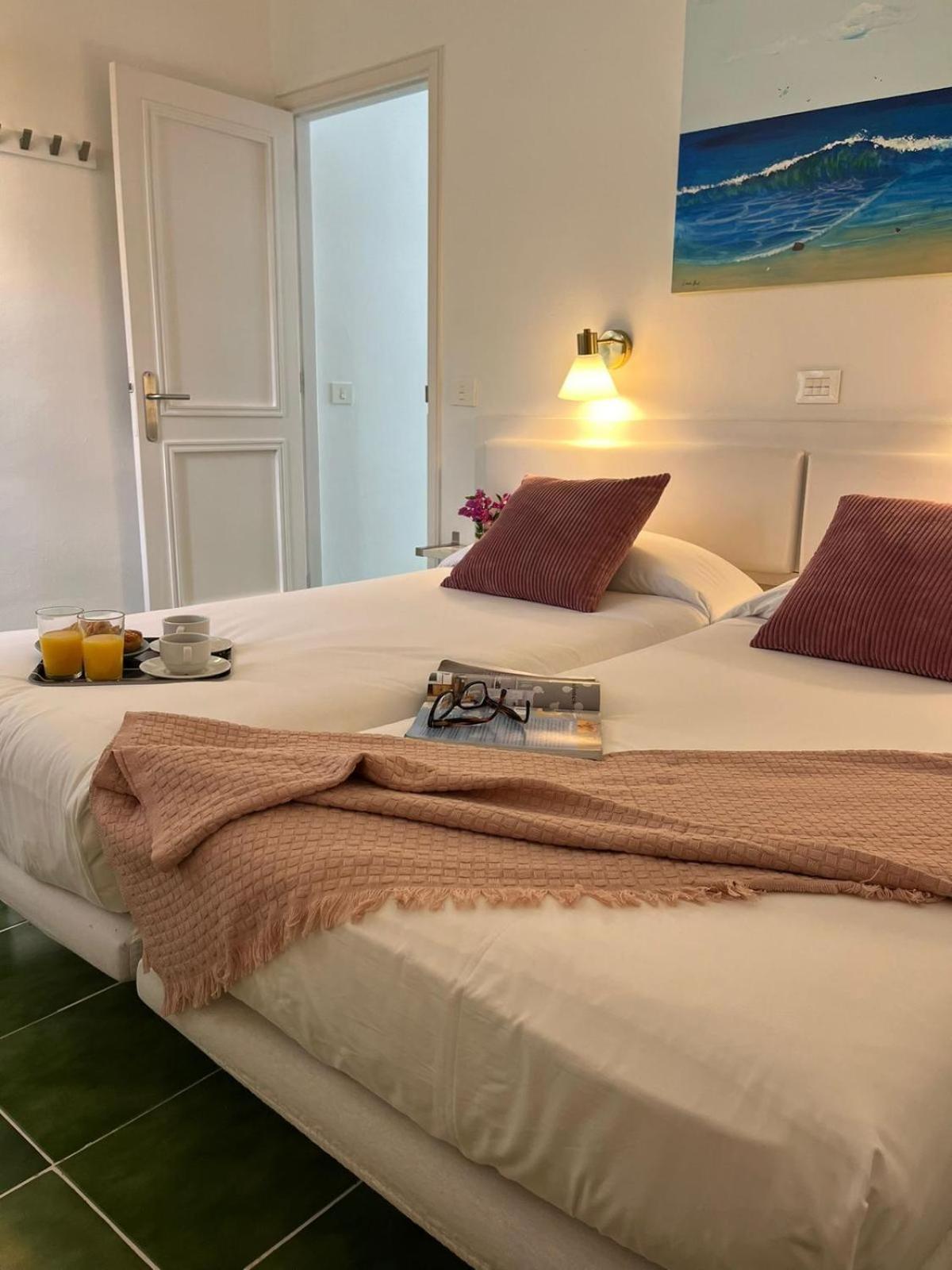Bungalow Retama Tias Luaran gambar